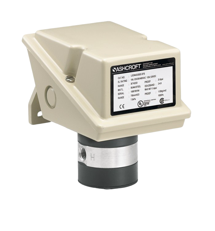 Compact watertight differential pressure switch